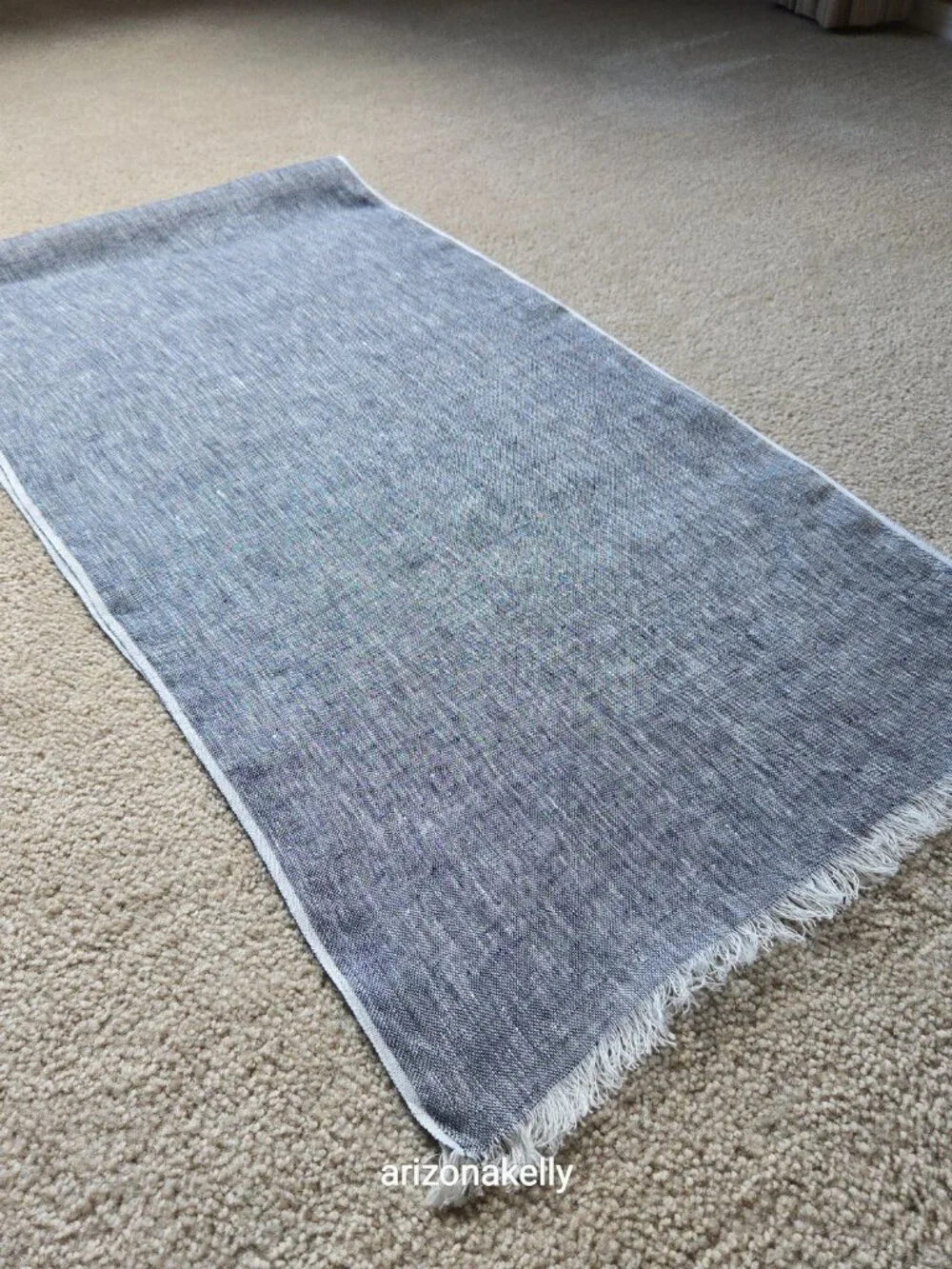 NWOT Pisu Linen Scarf NAVY BLUE